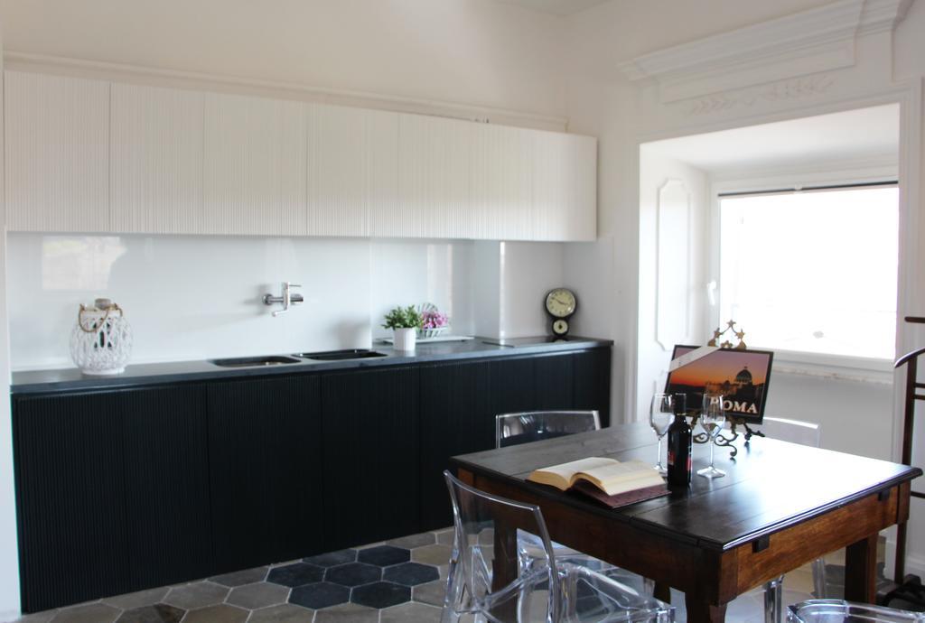 La Rosa Del Vaticano Luxury Apartment Rome Exterior photo