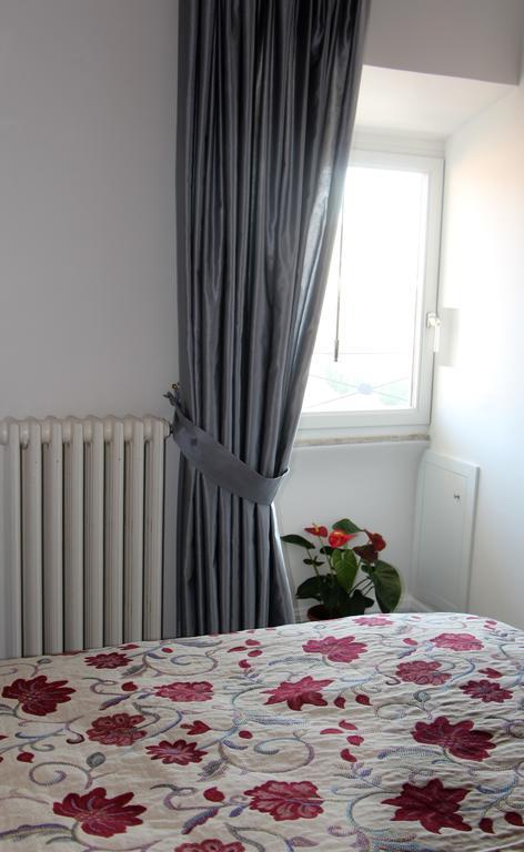 La Rosa Del Vaticano Luxury Apartment Rome Exterior photo