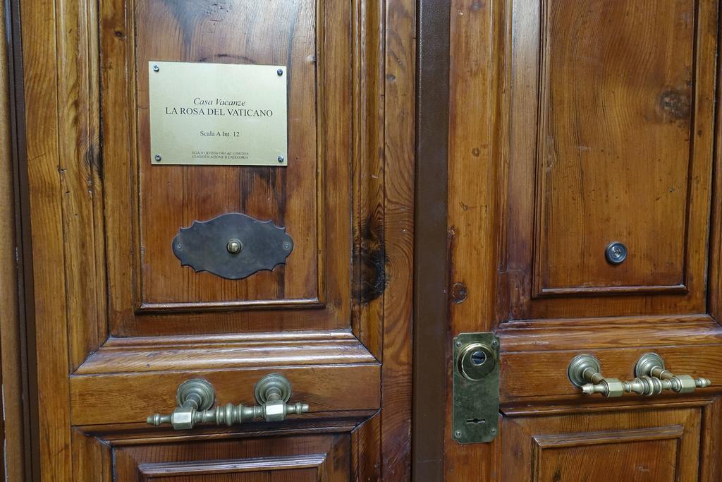 La Rosa Del Vaticano Luxury Apartment Rome Exterior photo